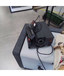 PROJECTEUR 