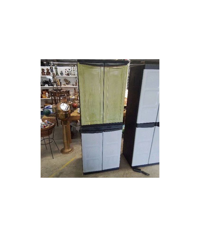 PETITE ARMOIRE PLASTIQUE 