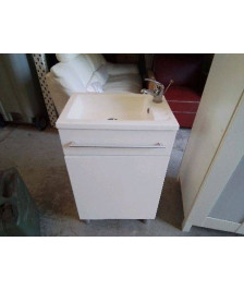 MEUBLE DE SALLE DE BAIN 