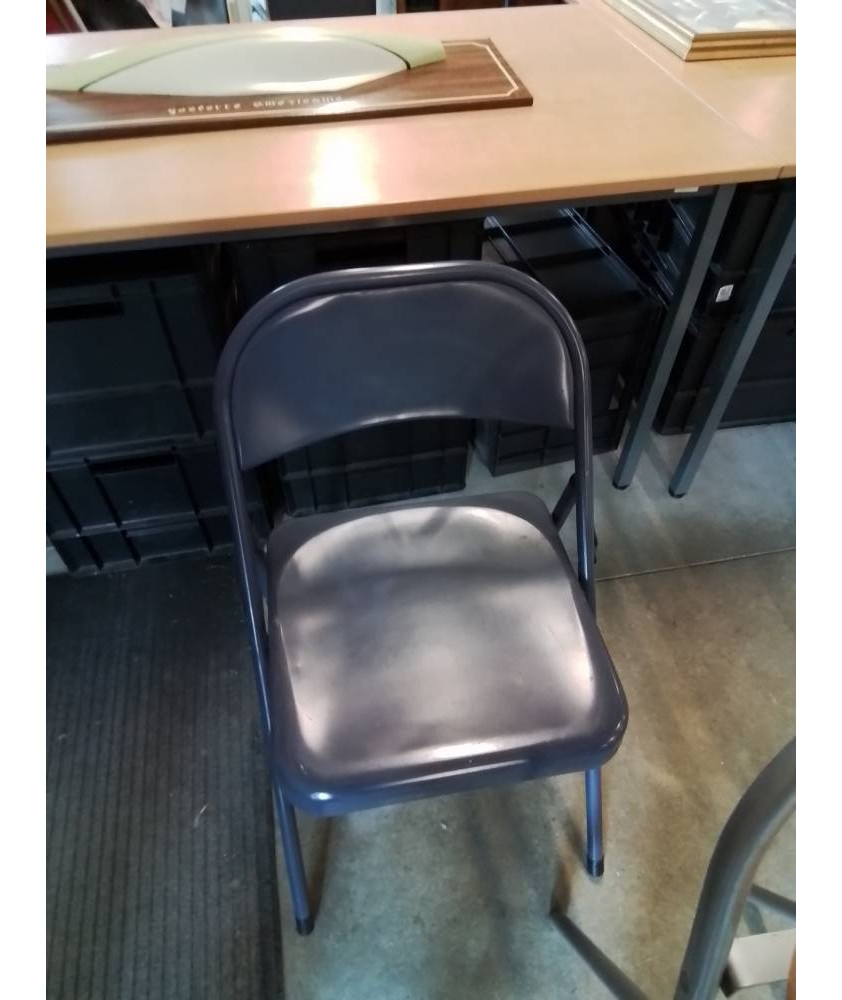CHAISE PLIANTE MÉTAL GRISE