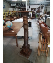 SELLETTE VIS DE PRESSOIR FIN XIXE DÉBUT XXE 140CM