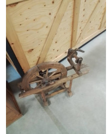 ROUET BOIS XIXE  EN L\'ÉTAT 