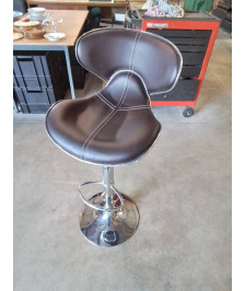 TABOURET DE BAR PIÈTEMENT MÉTAL CHROMÉ ASSISE PU MARRON