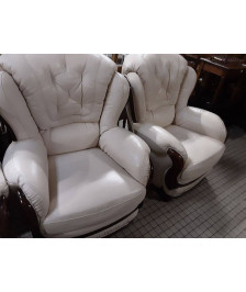 CONVERTIBLE+2 FAUTEUILS CUIR BLANC