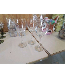 LOT 3 VERRES A PIED GRAVES 