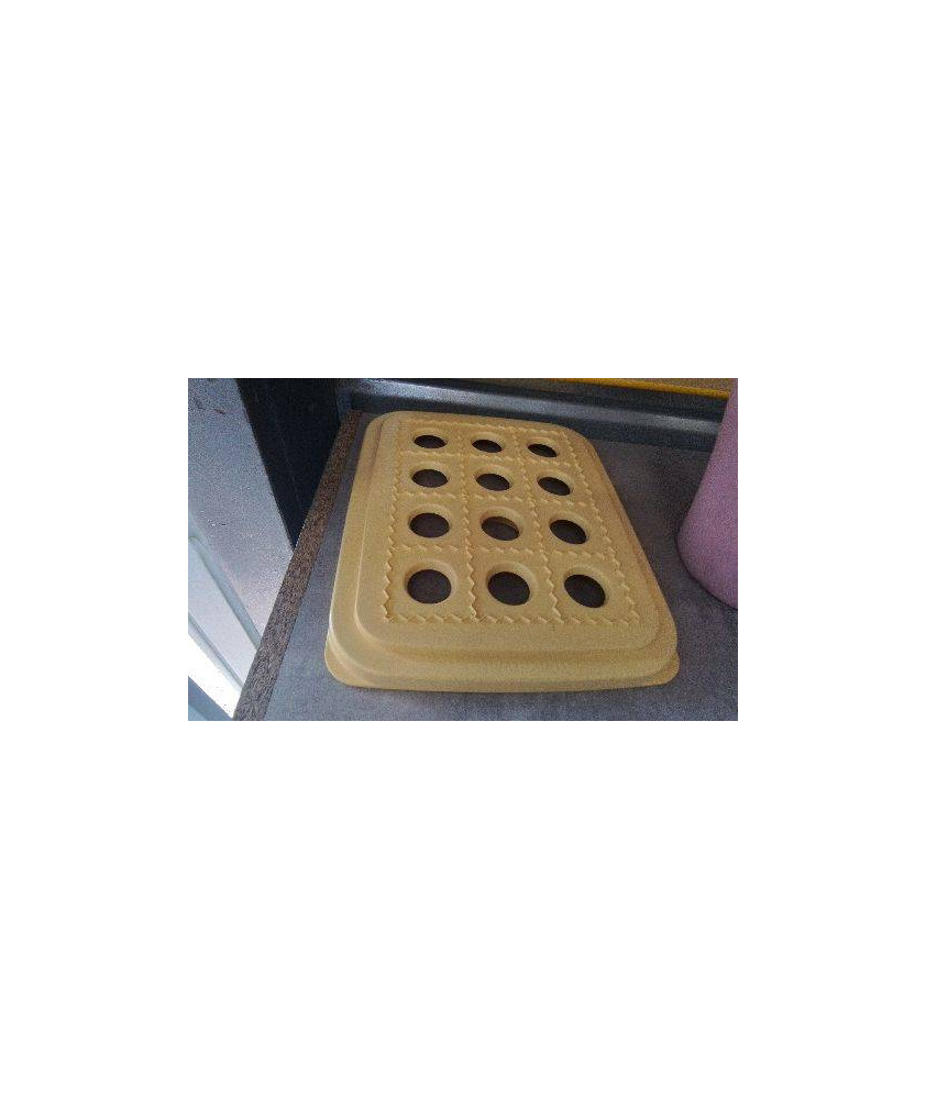 USTENSILE A RAVIOLIS 