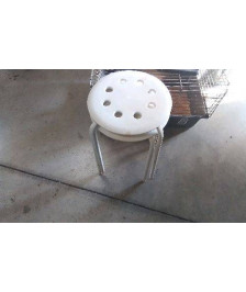 TABOURET EN L\'ÉTAT 
