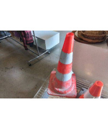 CONE DE SIGNALISATION 