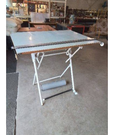 TABLE A DESSIN DARNAY ANNÉES 70 PIÈTEMENT MÉTAL BLANC PLATEAU BOIS