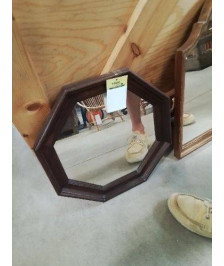 MIROIR OCTOGONAL BOIS MOULURÉ 
