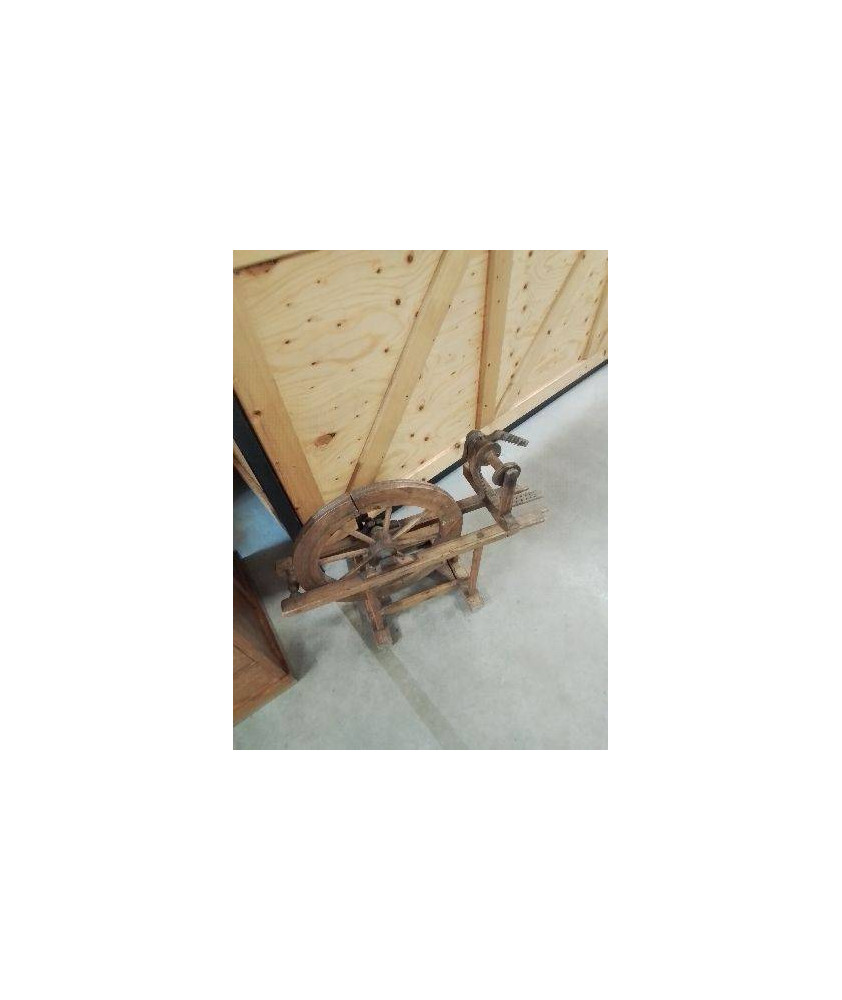 ROUET BOIS XIXE  EN L\'ÉTAT 
