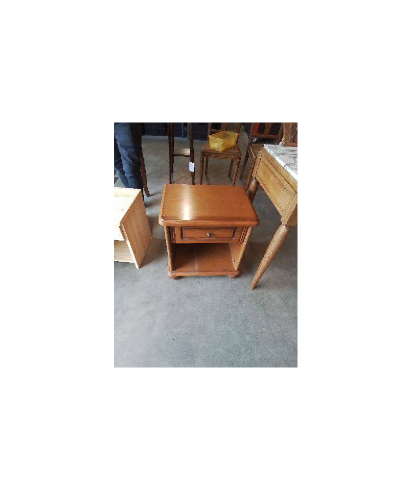 CHEVET 1 TIROIR 1 NICHE STYLE REGENCE PIEDS BOULE