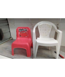 CHAISE PLASTIQUE ENFANT
