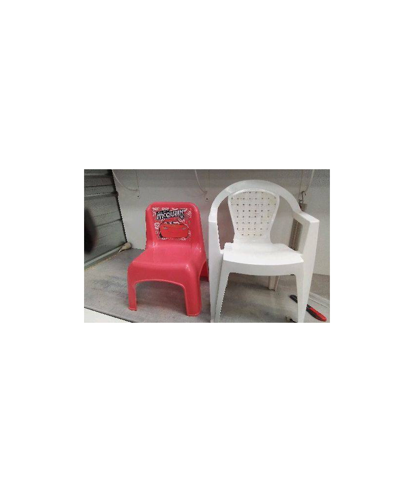 CHAISE PLASTIQUE ENFANT