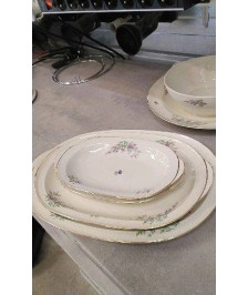 PLAT OVALE LE LOT