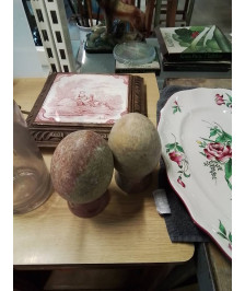 OEUF PIERRE