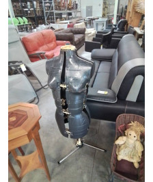MANNEQUIN DE COUTURIÈRE RÉGLABLE 