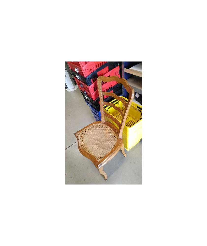 CHAISE CANNEE