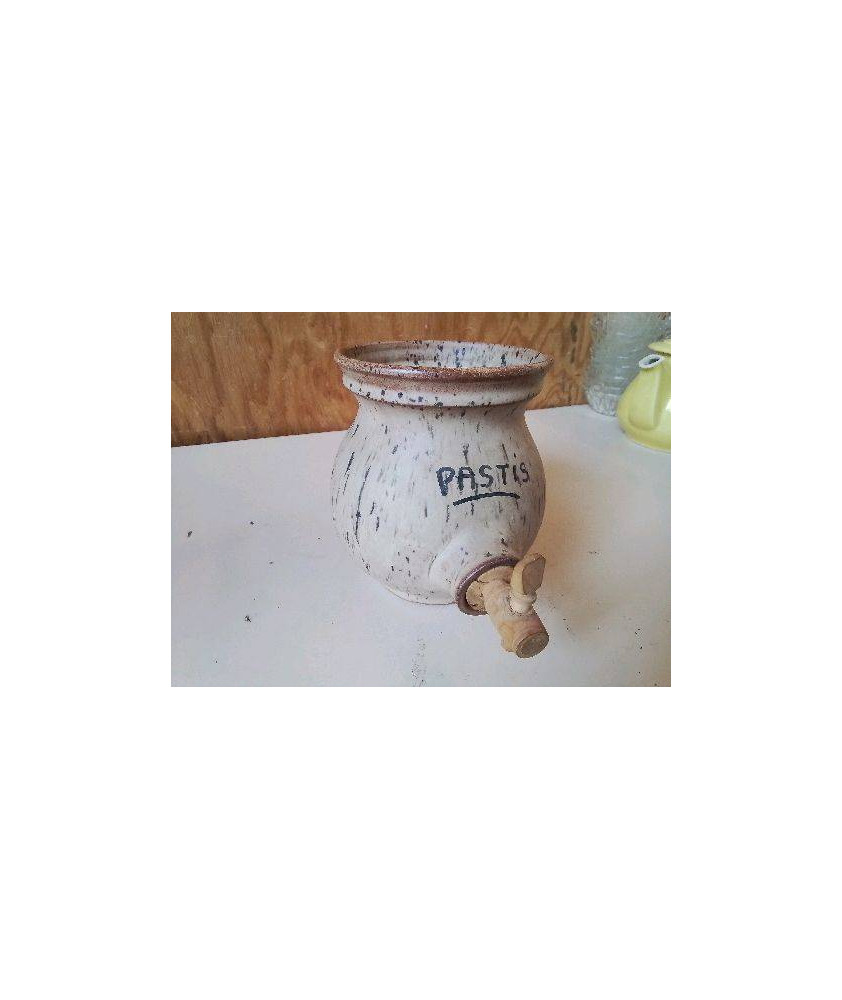 DISTRIBUTEUR PASTIS 