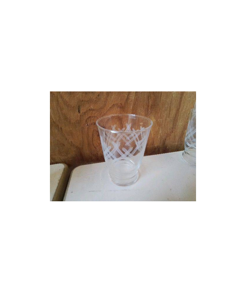 VERRE A EAU 