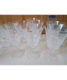 VERRE A EAU EN CRISTAL 