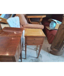 CHEVET STYLE DIRECTOIRE 
