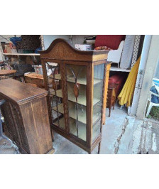 VITRINE STYLE ANGLAISE 