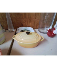 PETITE COCOTTE EN POCELAINE 