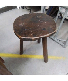 TABOURET TRIPODE