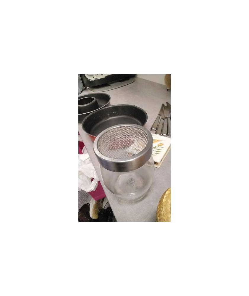 POT SAUPOUDREUR 