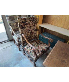 FAUTEUIL TAPISSÉ 