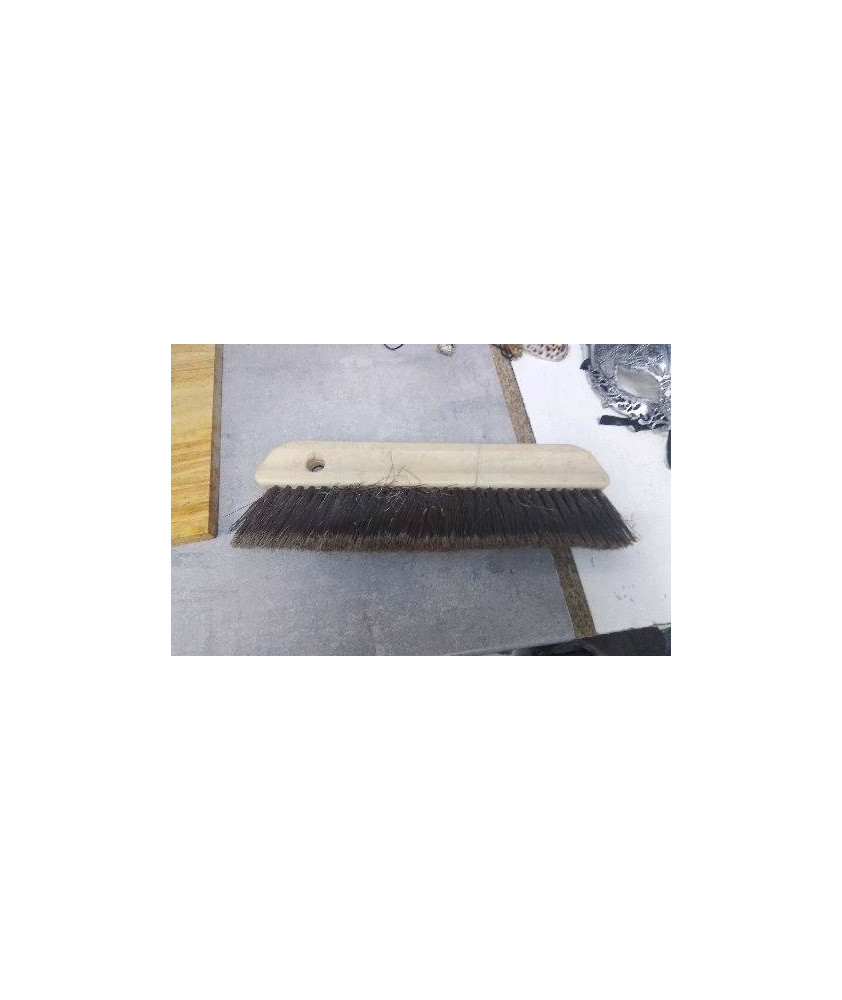 BROSSE POUR TAPISSIER