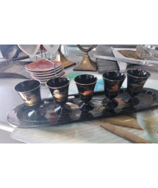 VERRE LIQUEUR LAQUENOIR SUR PLATEAU 