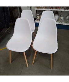LOT DE 4 CHAISES SCANDINAVES