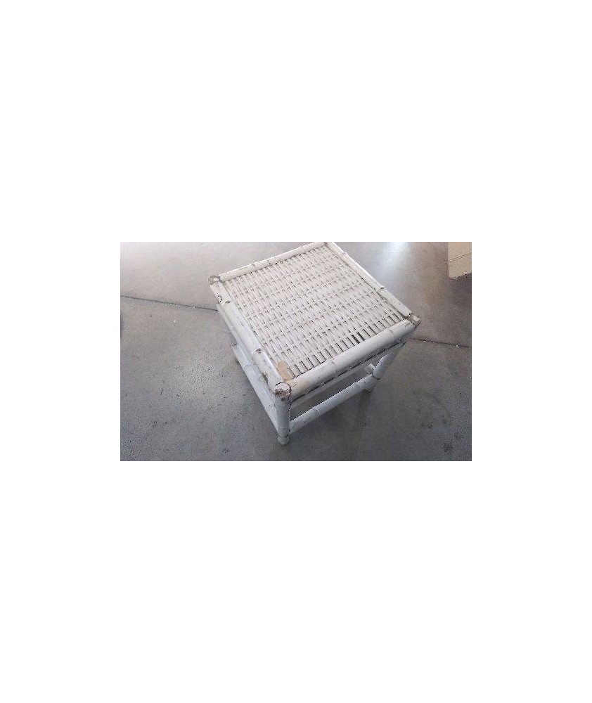 TABLE DAPPOINT ROTIN BLANC EN LETAT