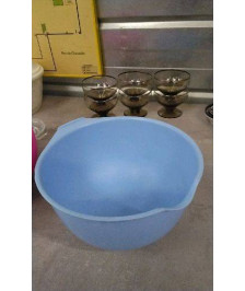 SALADIER PLASTIQUE BLEU