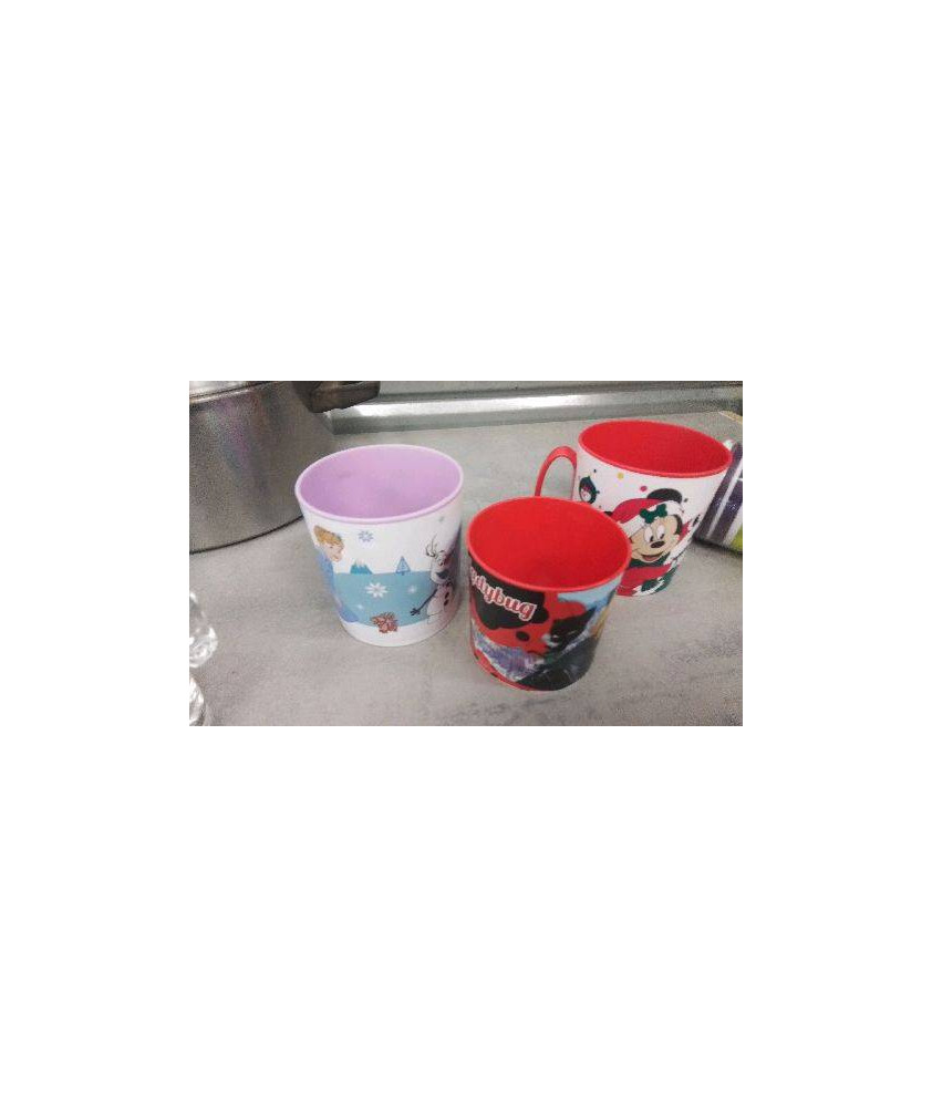 MUG PLASTIQUE 