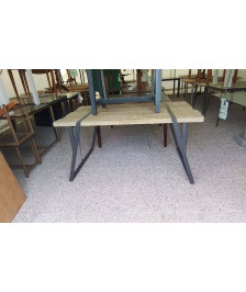 TABLE STYLE INDUS / BOIS - METAL / 160CM