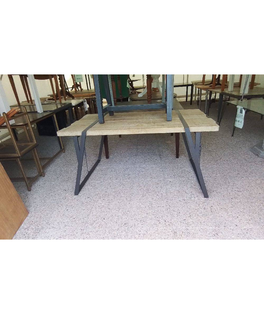 TABLE STYLE INDUS / BOIS - METAL / 160CM