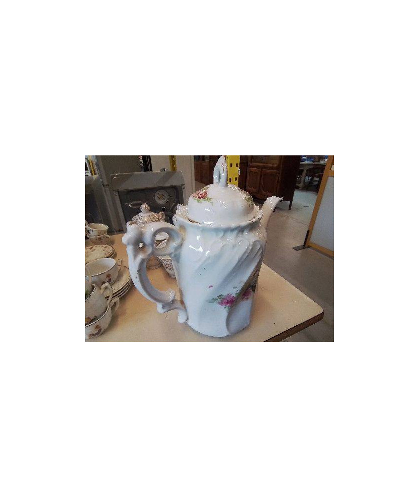 CAFETIÈRE 
