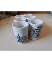 LOT DE 6 VERRES A LIQUEURS 