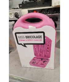 MALETTE OUTILLAGE GIRLY ( MANQUE UN EMBOUT)
