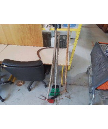 OUTILS DE JARDINAGE 