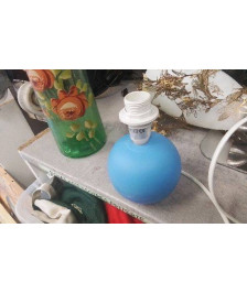 LAMPE A POSER BOULE BLEUE PM