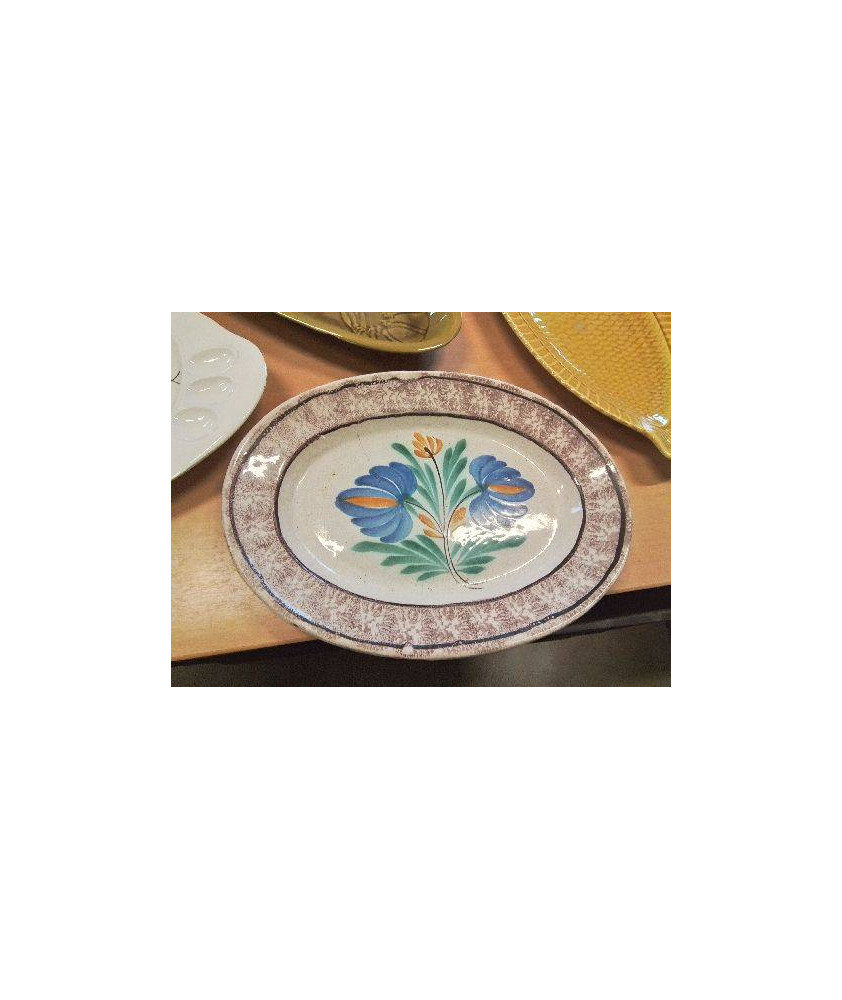 PLAT OVALE CÉRAMIQUE AUX FLEURS ROUEN EN L\'ÉTAT 
