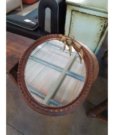 MIROIR OVALE BOIS MOULURÉ AUX EPIS MÉTAL DORÉ STYLE LOUIS XVI 