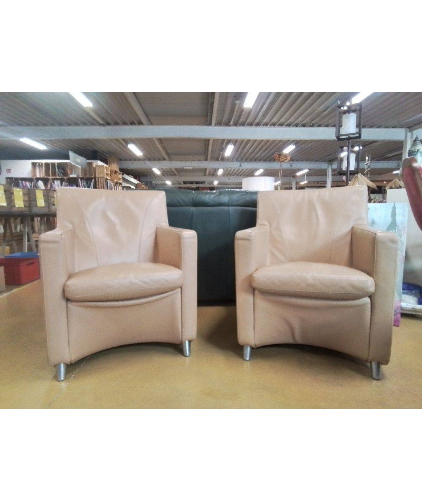 FAUTEUILS CUIR LA PAIRE ’’LEOLUX’’