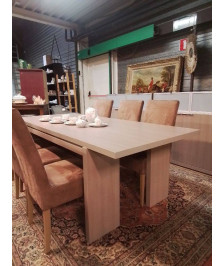 TABLE MODERNE