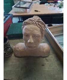SCULPTURE TERRE CUITE BUSTE DE FEMME 