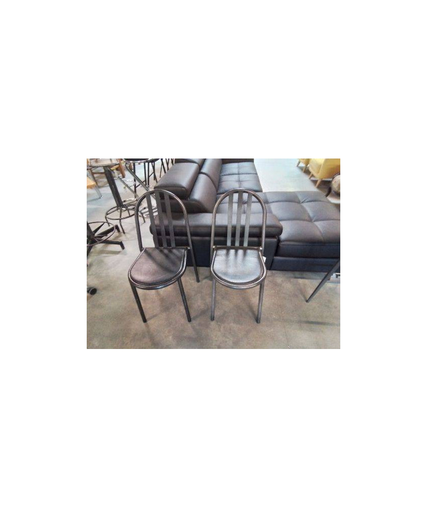 PAIRE DE CHAISES  MODELE 222  ACIER ASSISE CUIR NOIR   ROBERT MALLET STEVENS -1886 1945 -